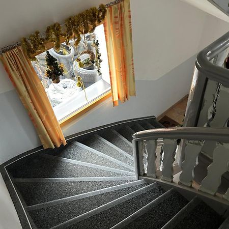 Austrian Motel Heiss Prutz Bagian luar foto