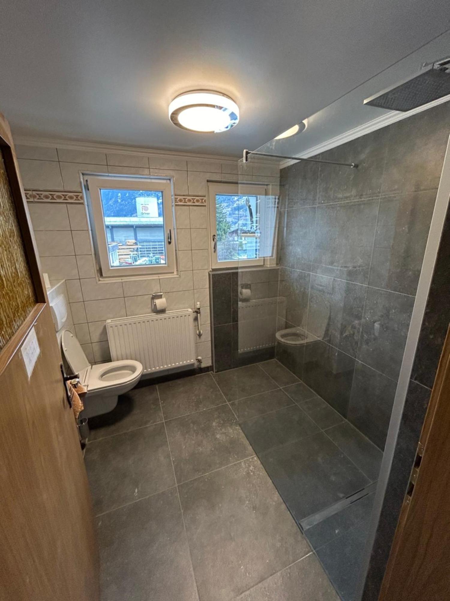 Austrian Motel Heiss Prutz Bagian luar foto