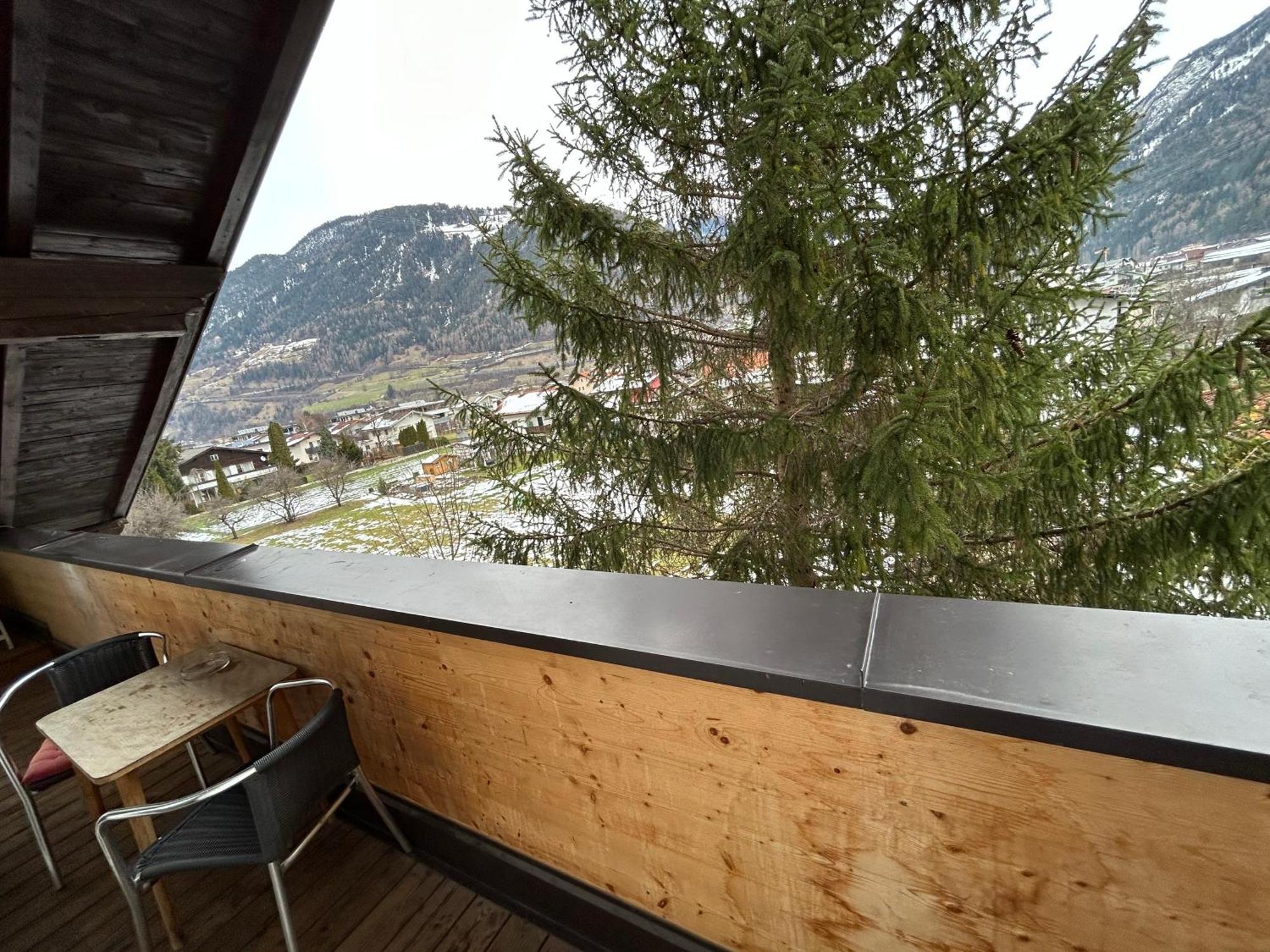 Austrian Motel Heiss Prutz Bagian luar foto
